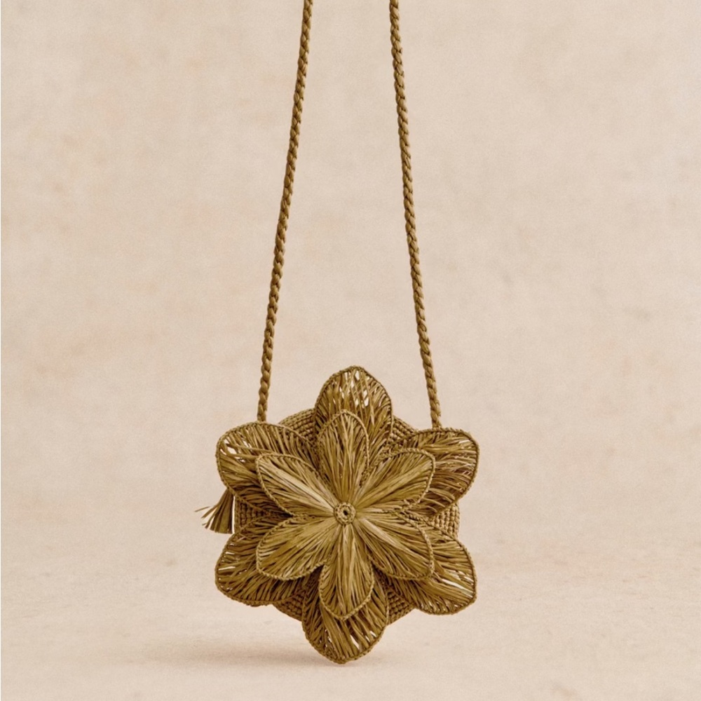 Flower-Shaped Woven Crossbody Bag